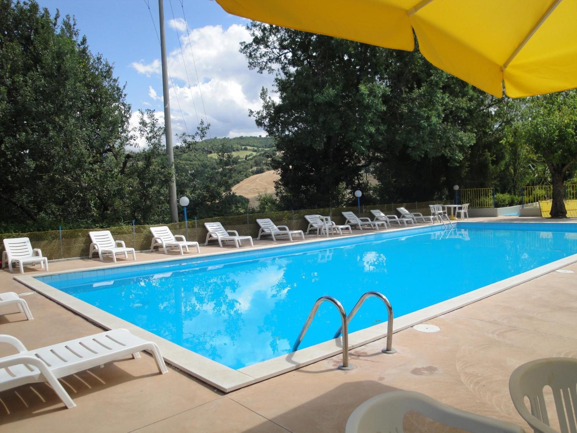 Hotel La Meridiana Urbino Buitenkant foto