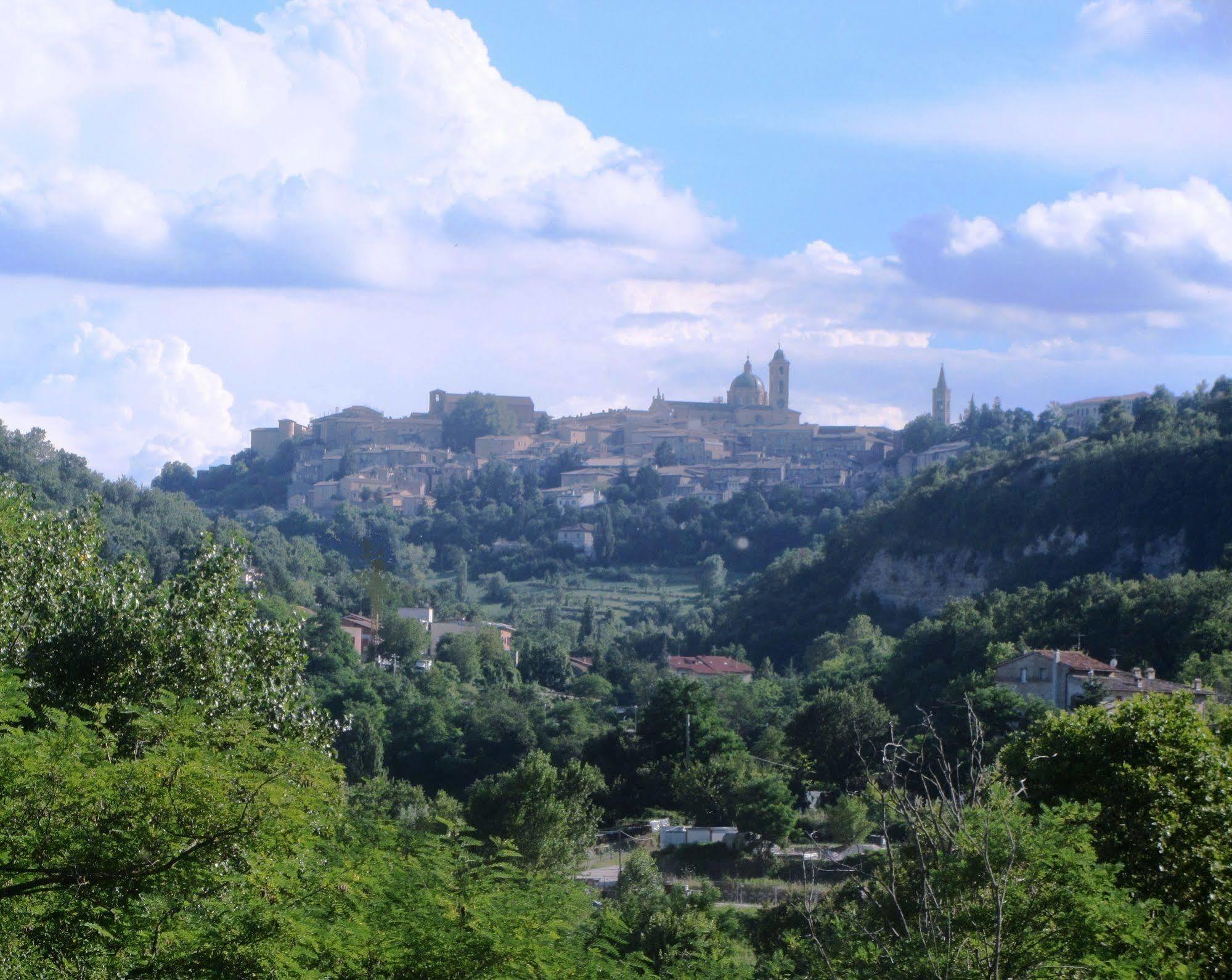 Hotel La Meridiana Urbino Buitenkant foto