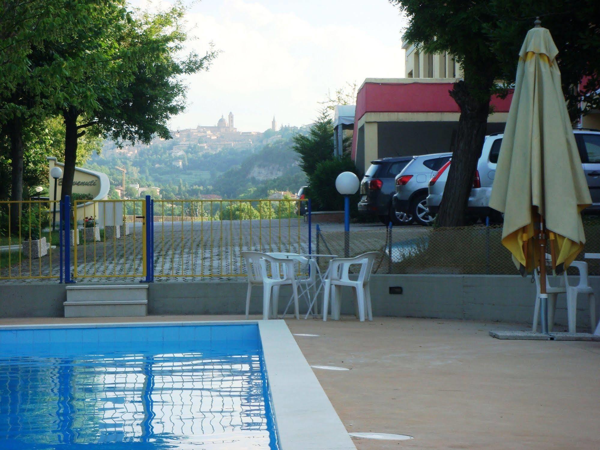 Hotel La Meridiana Urbino Buitenkant foto