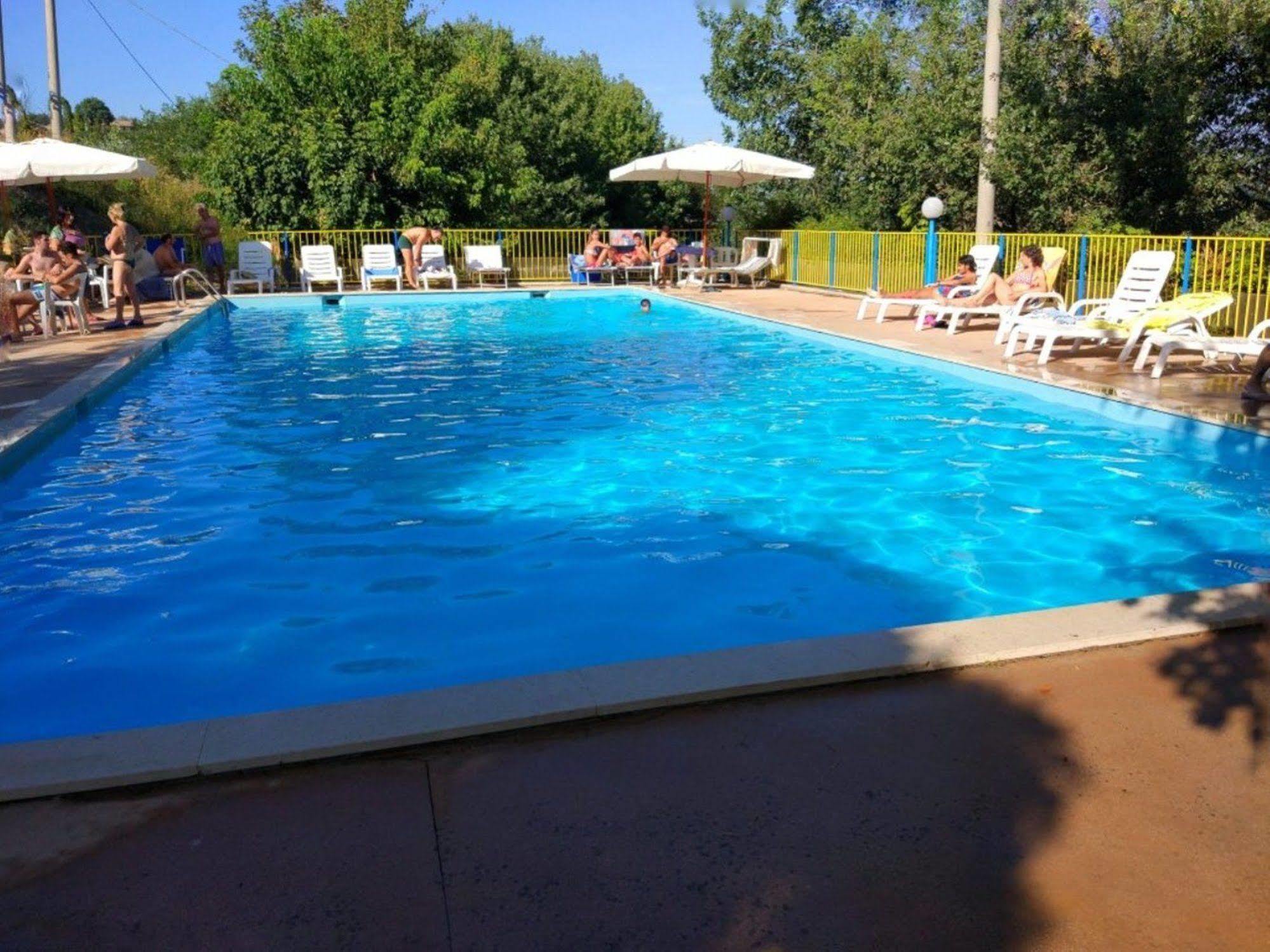 Hotel La Meridiana Urbino Buitenkant foto